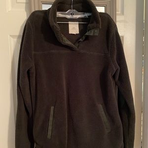 SOLD! Fleece pullover- size small